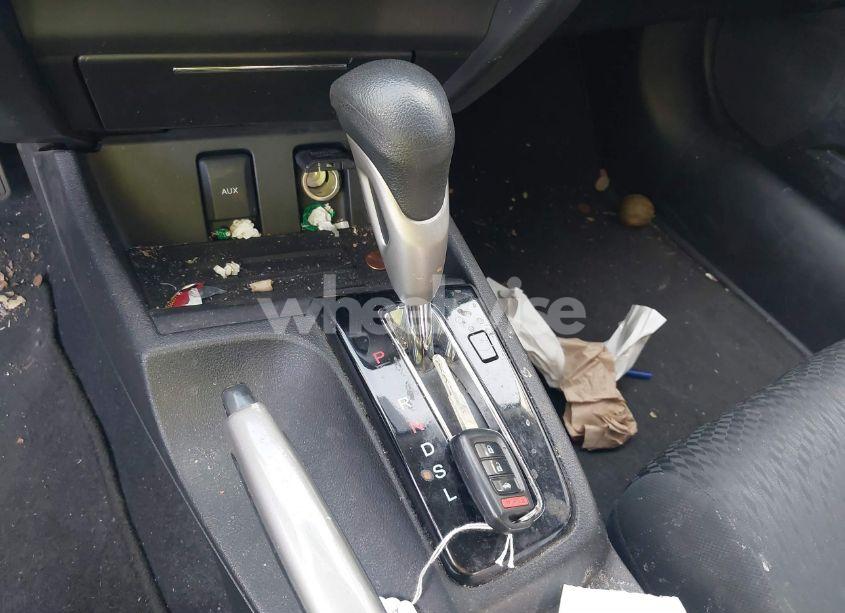 Photo 11 of 2015 Honda Civic LX (VIN 19XFB2F56FE021812)