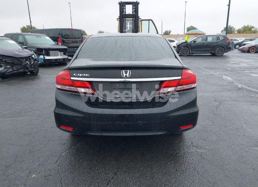 Photo 16 of 2015 Honda Civic LX (VIN 19XFB2F56FE021812)