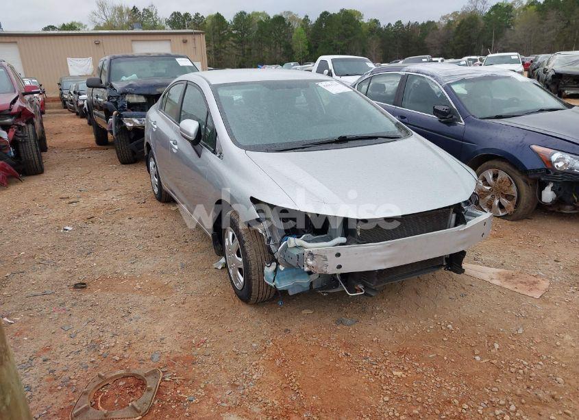 2015 Honda Civic LX (VIN 19XFB2F56FE025245) main photo
