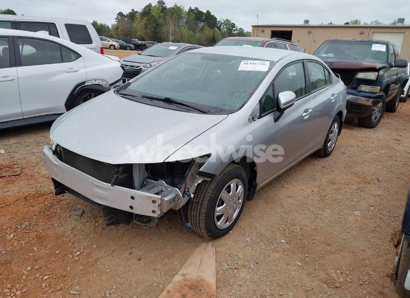 Photo 2 of 2015 Honda Civic LX (VIN 19XFB2F56FE025245)