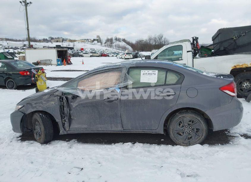 Photo 14 of 2015 Honda Civic LX (VIN 19XFB2F56FE071786)