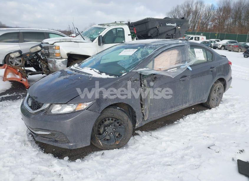 Photo 2 of 2015 Honda Civic LX (VIN 19XFB2F56FE071786)