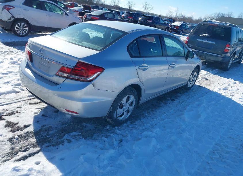 Photo 4 of 2015 Honda Civic LX (VIN 19XFB2F56FE104446)