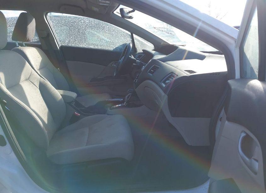 Photo 5 of 2015 Honda Civic LX (VIN 19XFB2F56FE106181)