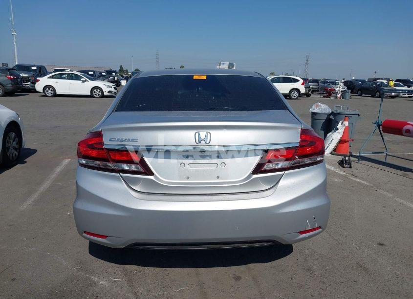 Photo 16 of 2015 Honda Civic LX (VIN 19XFB2F56FE205910)