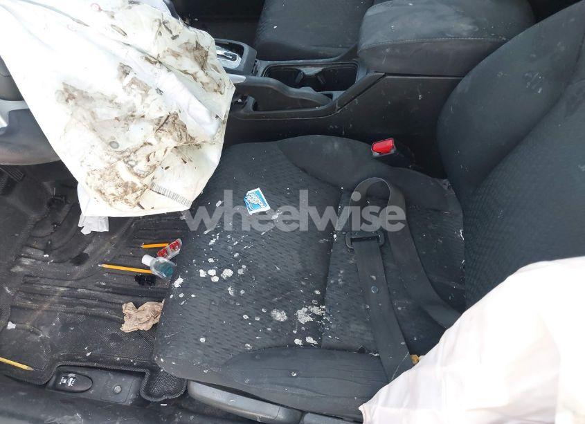 Photo 20 of 2015 Honda Civic LX (VIN 19XFB2F56FE205910)