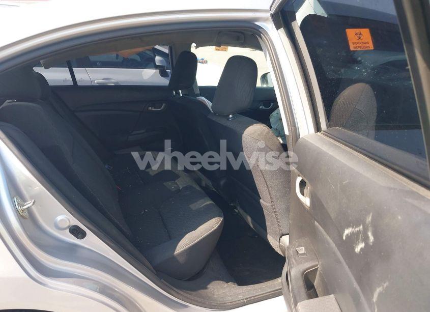 Photo 8 of 2015 Honda Civic LX (VIN 19XFB2F56FE205910)