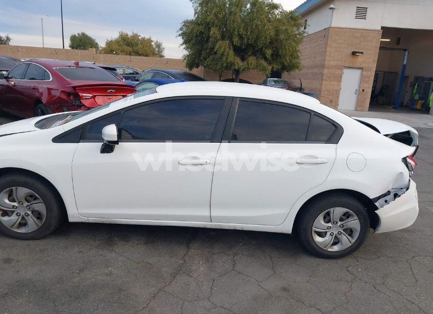 Photo 14 of 2015 Honda Civic LX (VIN 19XFB2F56FE230743)
