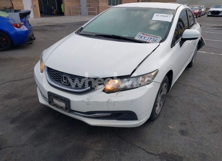 Photo 6 of 2015 Honda Civic LX (VIN 19XFB2F56FE230743)