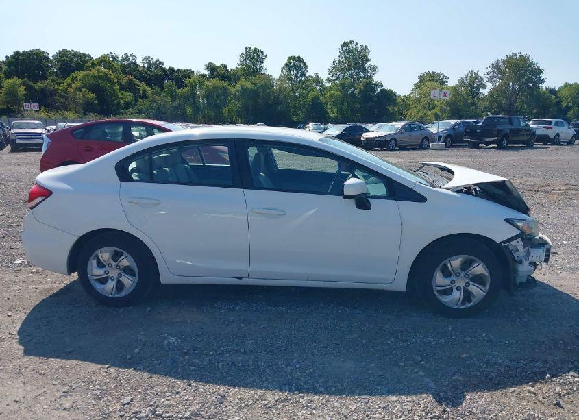 Photo 13 of 2015 Honda Civic LX (VIN 19XFB2F56FE263337)