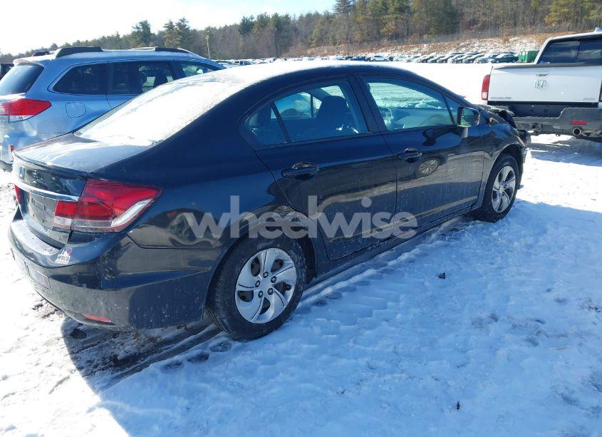 Photo 4 of 2015 Honda Civic LX (VIN 19XFB2F56FE272829)