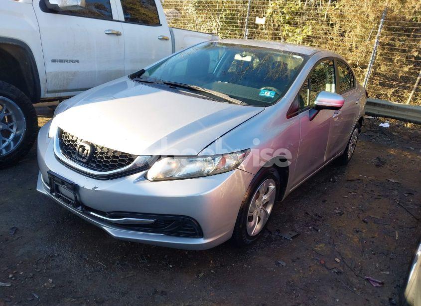 Photo 2 of 2015 Honda Civic LX (VIN 19XFB2F56FE273138)