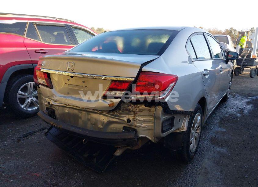 Photo 6 of 2015 Honda Civic LX (VIN 19XFB2F56FE273138)