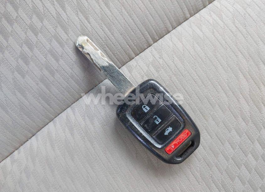 Photo 11 of 2015 Honda Civic LX (VIN 19XFB2F56FE277674)