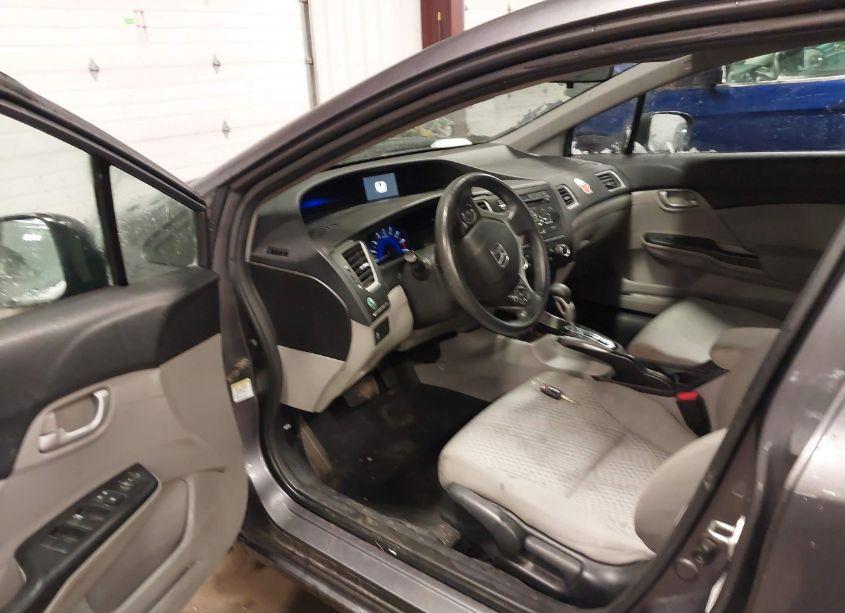 Photo 5 of 2015 Honda Civic LX (VIN 19XFB2F56FE283278)