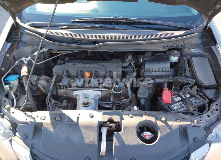 Photo 10 of 2015 Honda Civic LX (VIN 19XFB2F56FE283605)