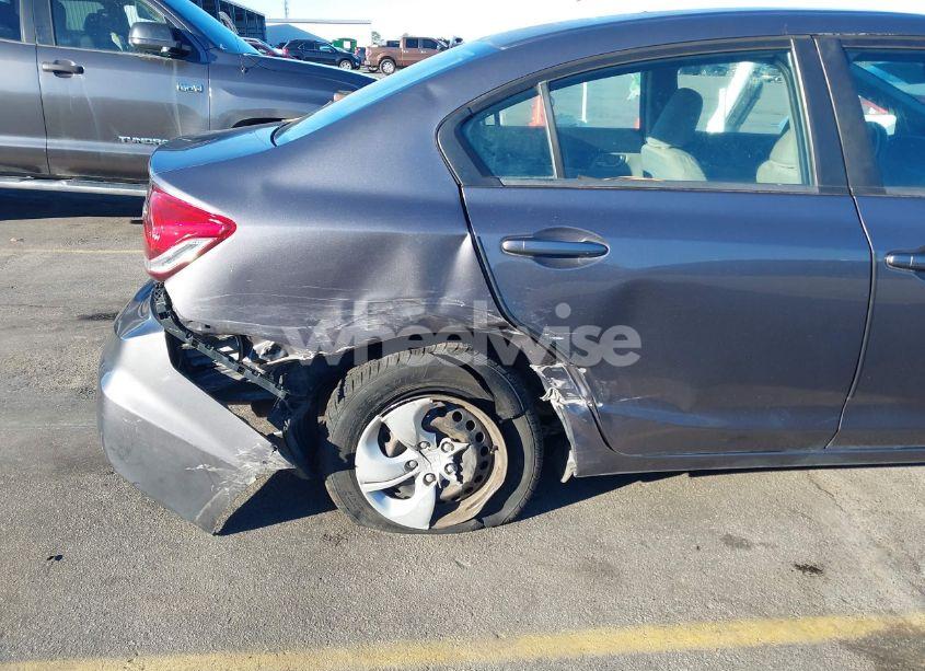 Photo 6 of 2015 Honda Civic LX (VIN 19XFB2F56FE283605)