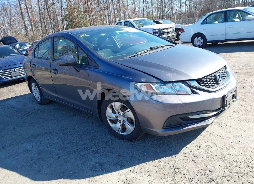 2015 Honda Civic LX (VIN 19XFB2F56FE294782) main photo