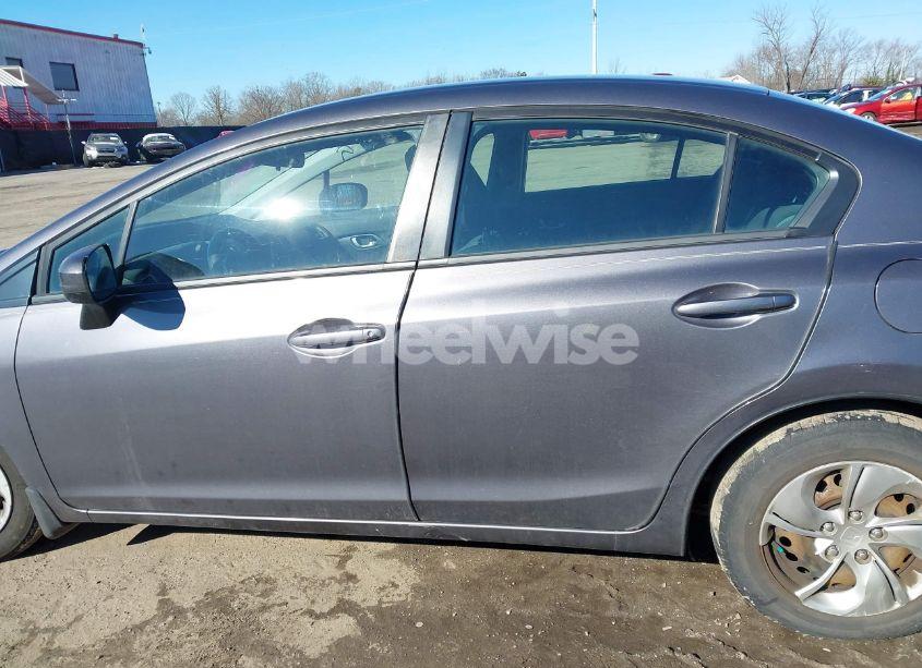 Photo 14 of 2015 Honda Civic LX (VIN 19XFB2F56FE294782)