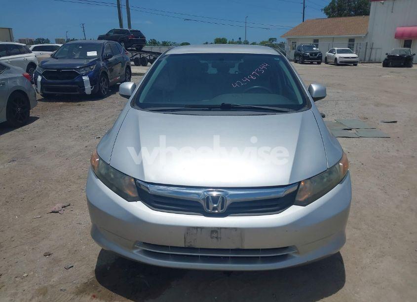 Photo 12 of 2012 Honda Civic LX (VIN 19XFB2F57CE017652)