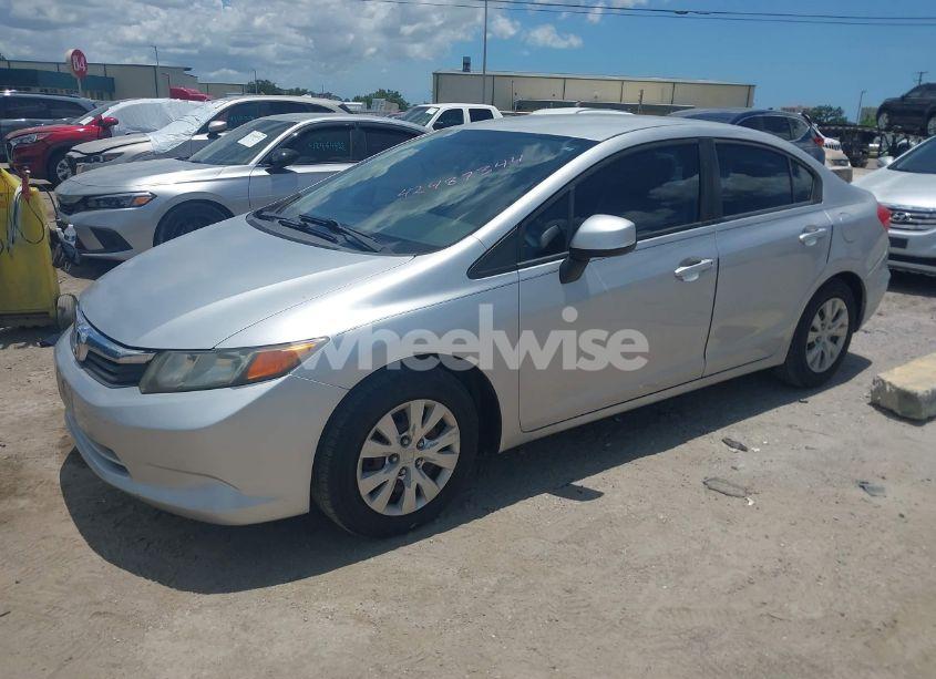 Photo 2 of 2012 Honda Civic LX (VIN 19XFB2F57CE017652)