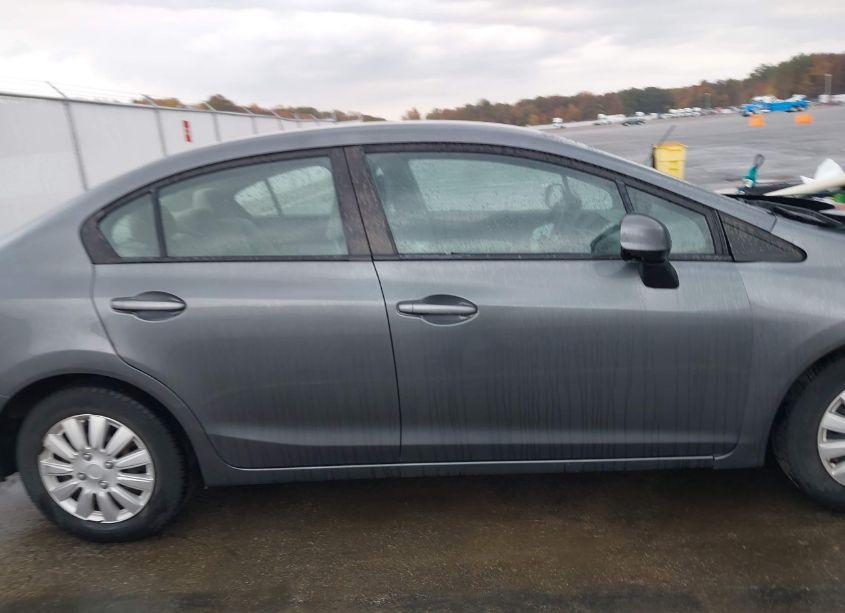 Photo 14 of 2012 Honda Civic SDN LX (VIN 19XFB2F57CE054409)