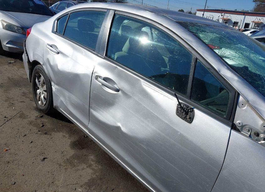 Photo 14 of 2012 Honda Civic SDN LX (VIN 19XFB2F57CE065958)