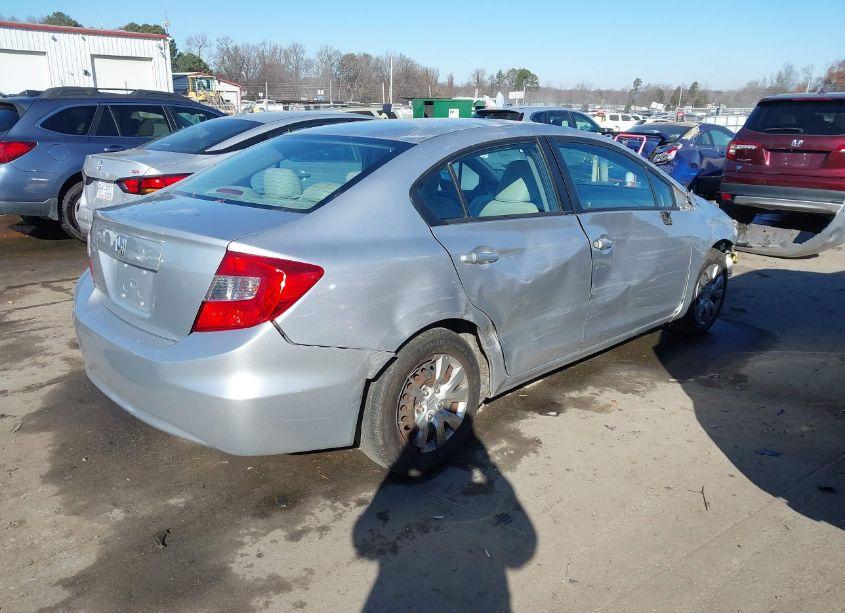 Photo 4 of 2012 Honda Civic SDN LX (VIN 19XFB2F57CE065958)