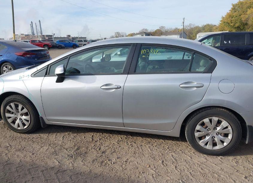 Photo 15 of 2012 Honda Civic SDN LX (VIN 19XFB2F57CE087751)