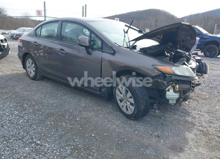 2012 Honda Civic SDN LX (VIN 19XFB2F57CE100532) main photo