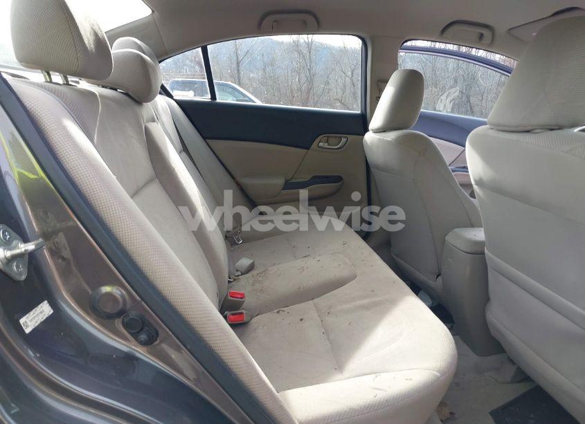 Photo 8 of 2012 Honda Civic SDN LX (VIN 19XFB2F57CE100532)