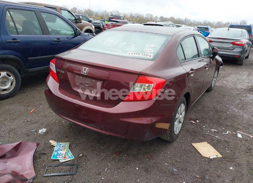 Photo 4 of 2012 Honda Civic LX (VIN 19XFB2F57CE100773)