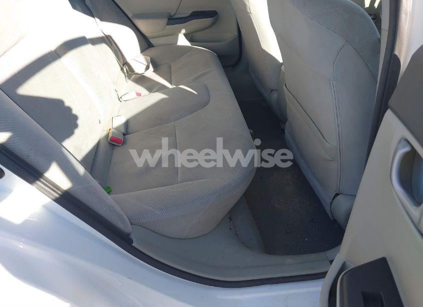 Photo 8 of 2012 Honda Civic LX (VIN 19XFB2F57CE104760)