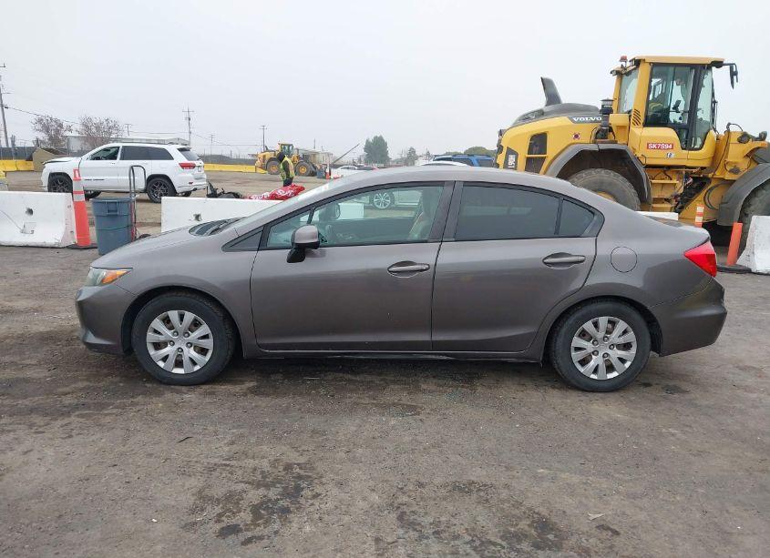 Photo 14 of 2012 Honda Civic SDN LX (VIN 19XFB2F57CE307020)