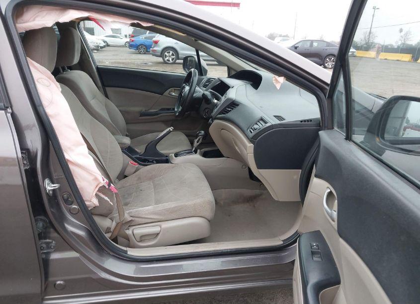 Photo 5 of 2012 Honda Civic SDN LX (VIN 19XFB2F57CE307020)