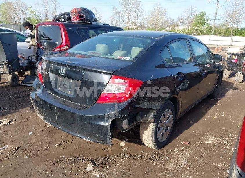 Photo 4 of 2012 Honda Civic LX (VIN 19XFB2F57CE357125)