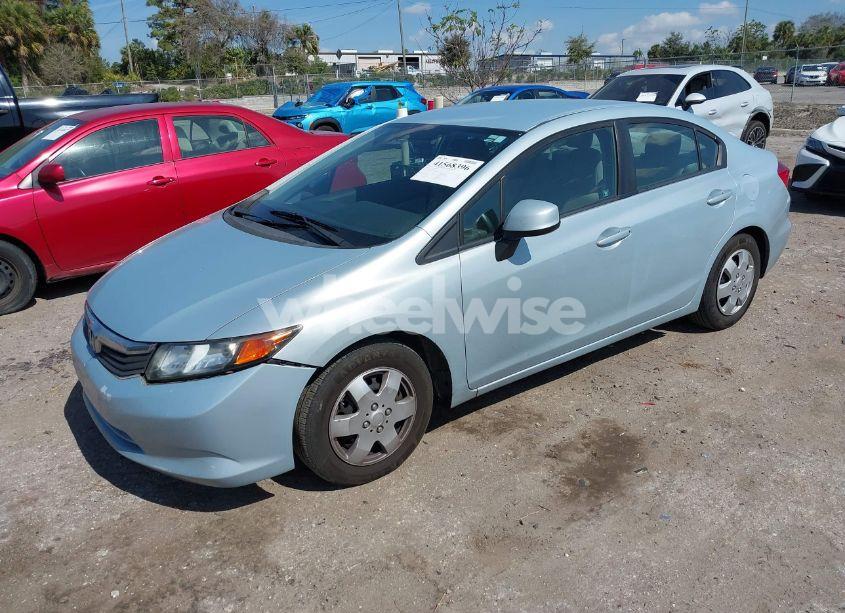 Photo 2 of 2012 Honda Civic LX (VIN 19XFB2F57CE365371)