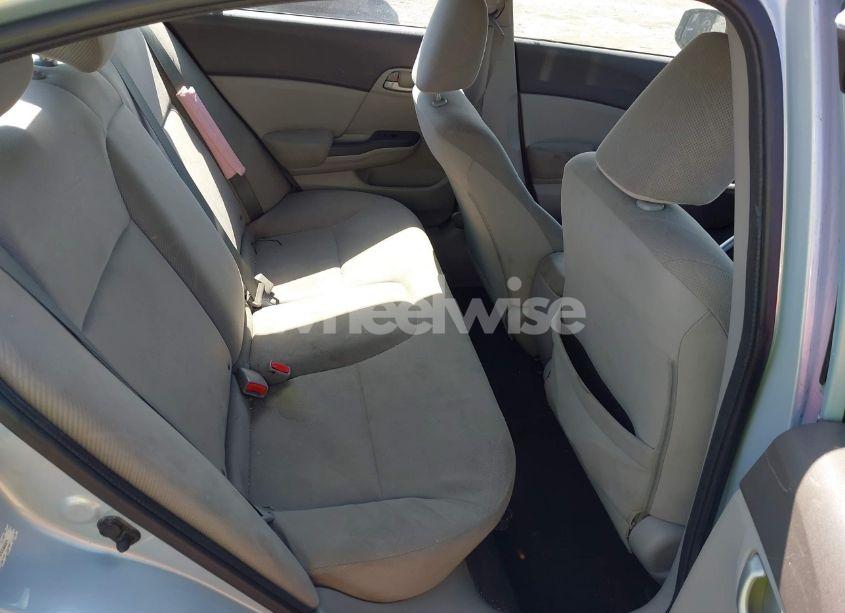 Photo 8 of 2012 Honda Civic LX (VIN 19XFB2F57CE365371)