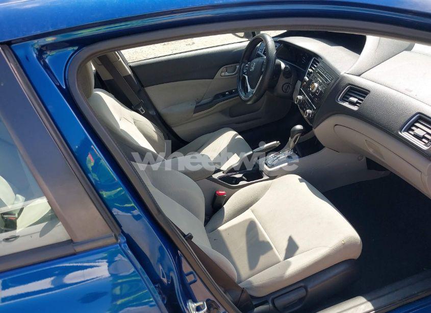 Photo 5 of 2013 Honda Civic LX (VIN 19XFB2F57DE010119)