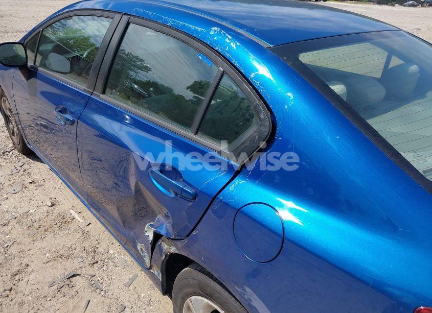 Photo 6 of 2013 Honda Civic LX (VIN 19XFB2F57DE010119)