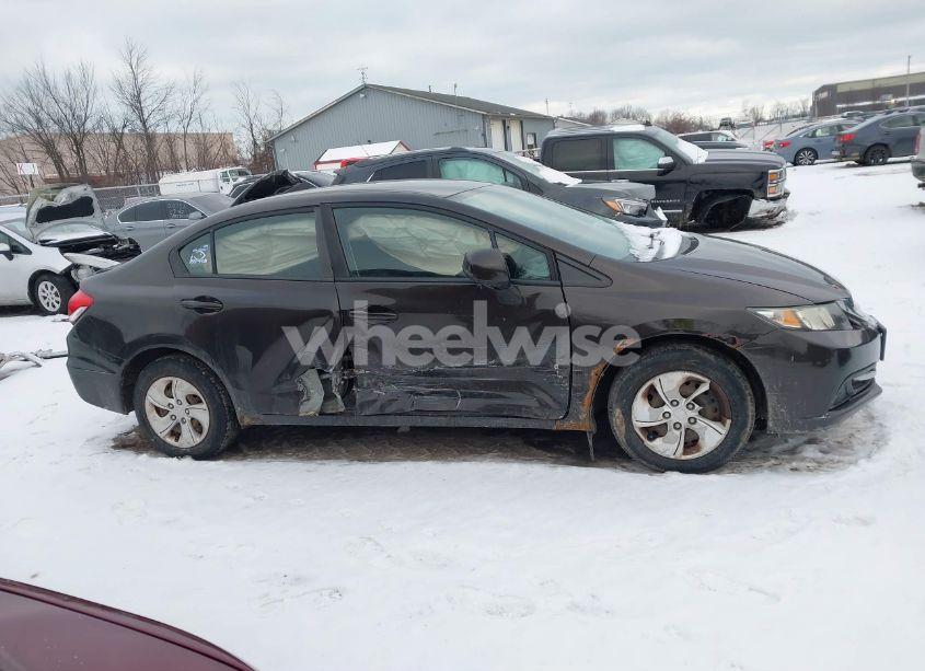 Photo 13 of 2013 Honda Civic LX (VIN 19XFB2F57DE017071)