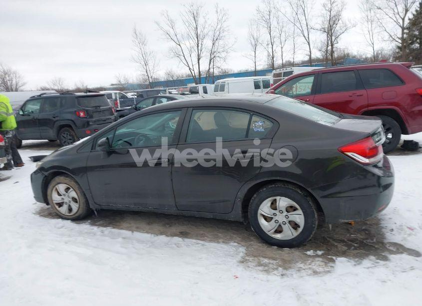 Photo 14 of 2013 Honda Civic LX (VIN 19XFB2F57DE017071)