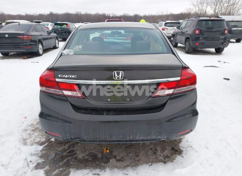 Photo 16 of 2013 Honda Civic LX (VIN 19XFB2F57DE017071)