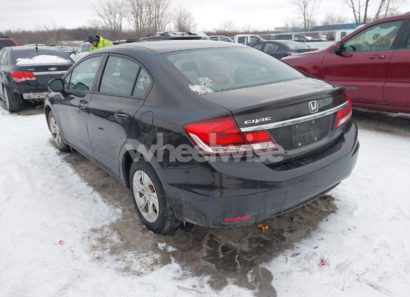 Photo 3 of 2013 Honda Civic LX (VIN 19XFB2F57DE017071)