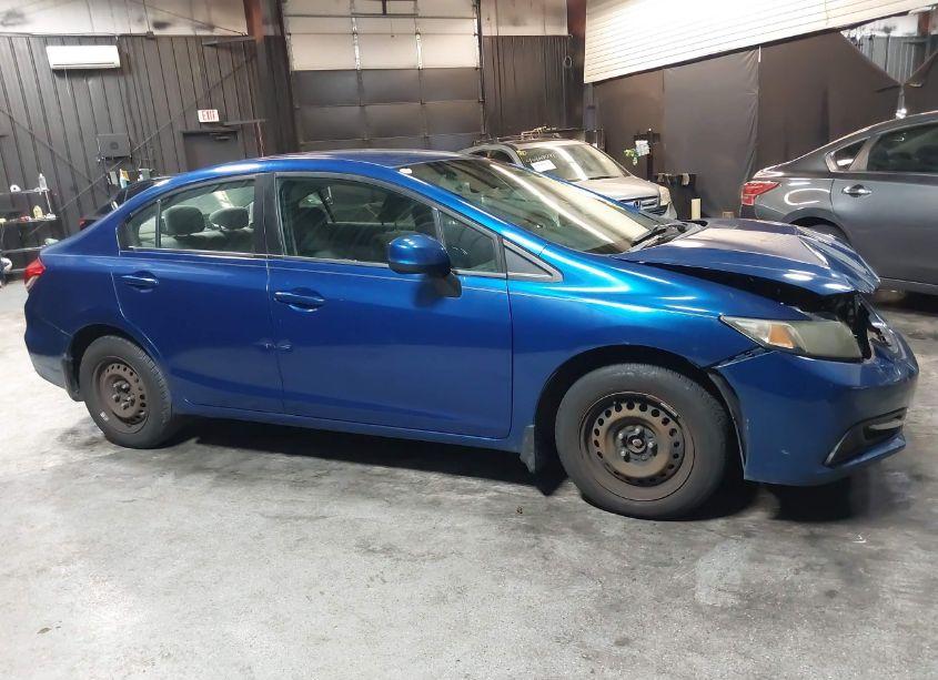 Photo 13 of 2013 Honda Civic LX (VIN 19XFB2F57DE034808)