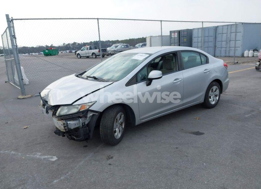 Photo 2 of 2013 Honda Civic LX (VIN 19XFB2F57DE036428)