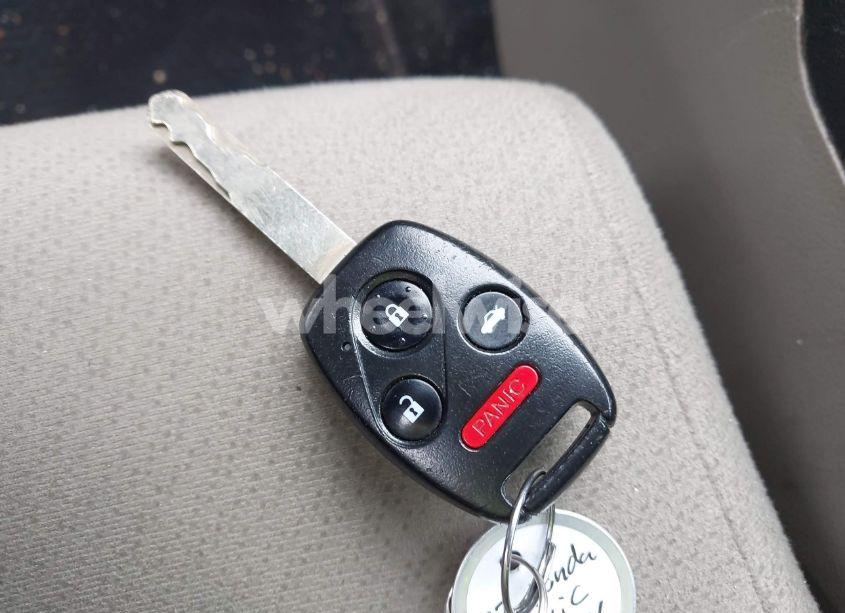 Photo 11 of 2013 Honda Civic LX (VIN 19XFB2F57DE071227)