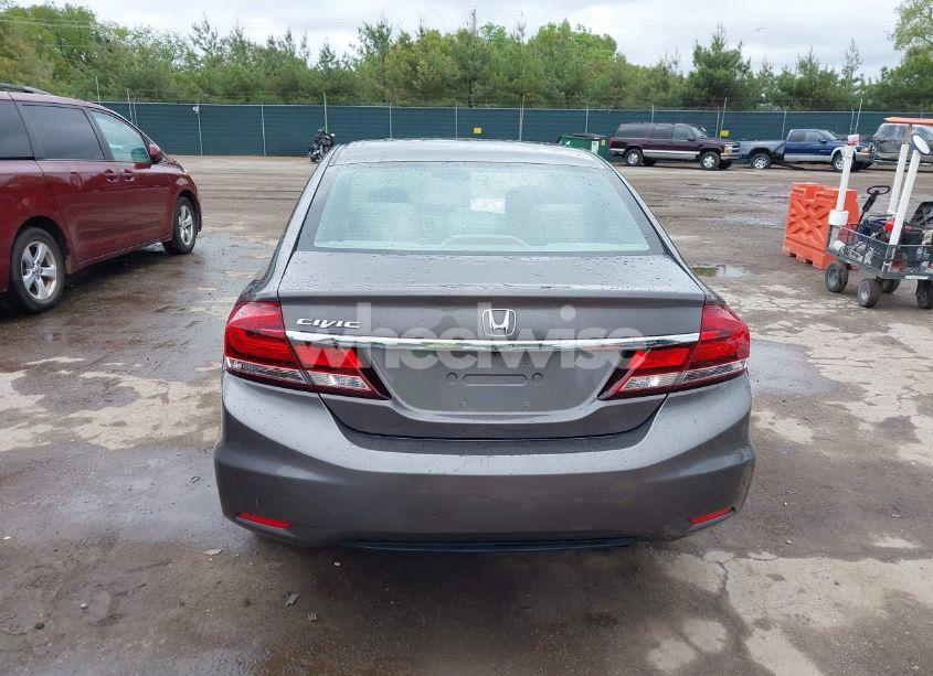 Photo 16 of 2013 Honda Civic LX (VIN 19XFB2F57DE071227)