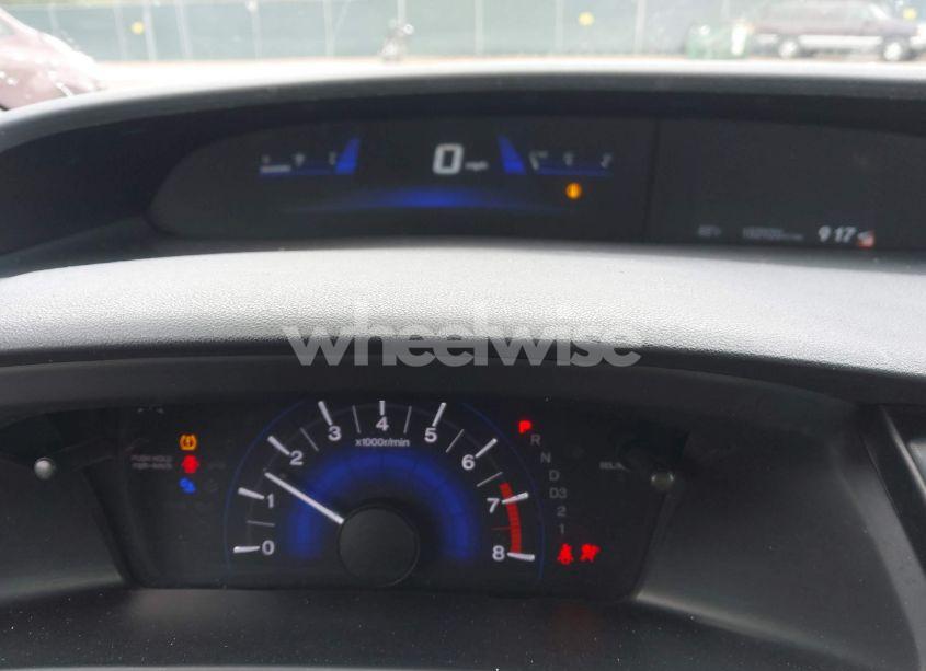 Photo 7 of 2013 Honda Civic LX (VIN 19XFB2F57DE071227)