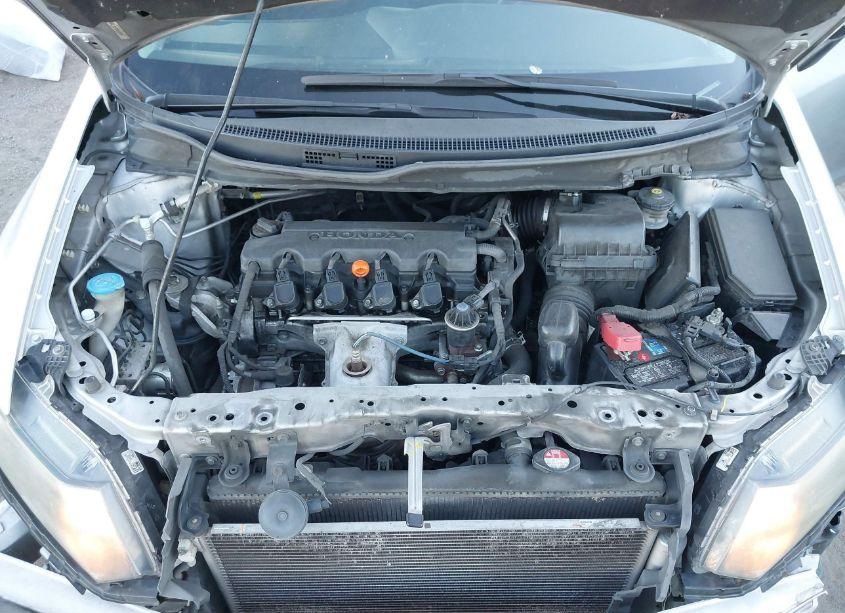 Photo 10 of 2013 Honda Civic LX (VIN 19XFB2F57DE208487)